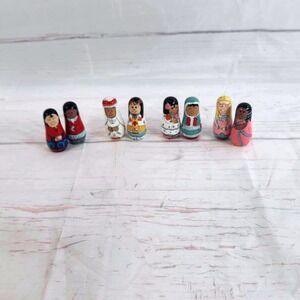 Vintage‎ Wooden Dolls People of the World Folk Art Collectible Figurines